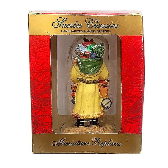 Vintage Old World Santa Classics Figurine - Hand Painted and Hand Crafted - Picture 3 of 7